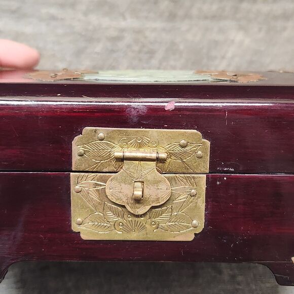 Vtg Chinese Wood Jewelry Keepsake Box Carved Jade Inlay w/brass 6.75" x 3.5" - Picture 12 of 12